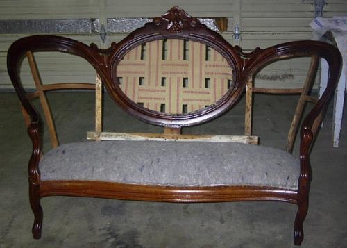 floral-sofa-before-big-640x480